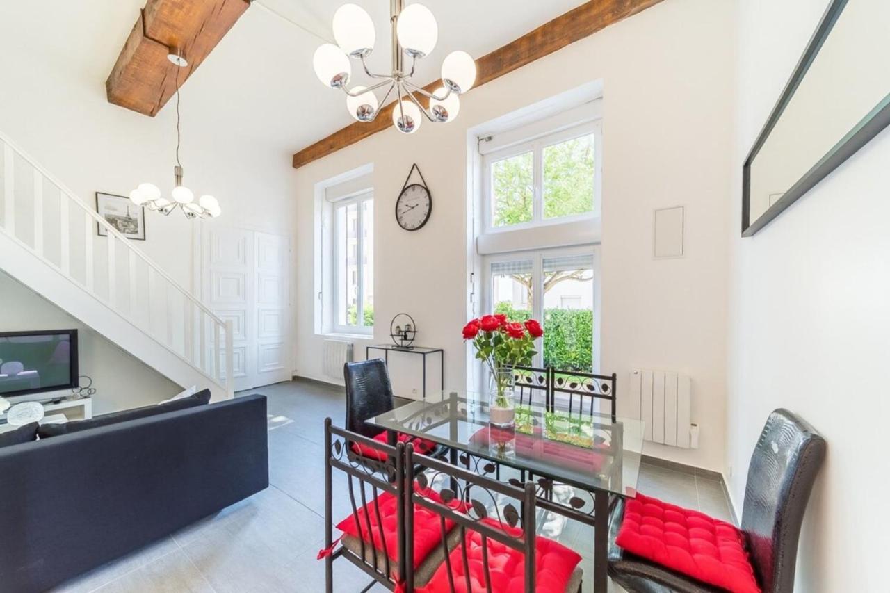 The Charming Fleury 2 Bedrooms Oullins Extérieur photo
